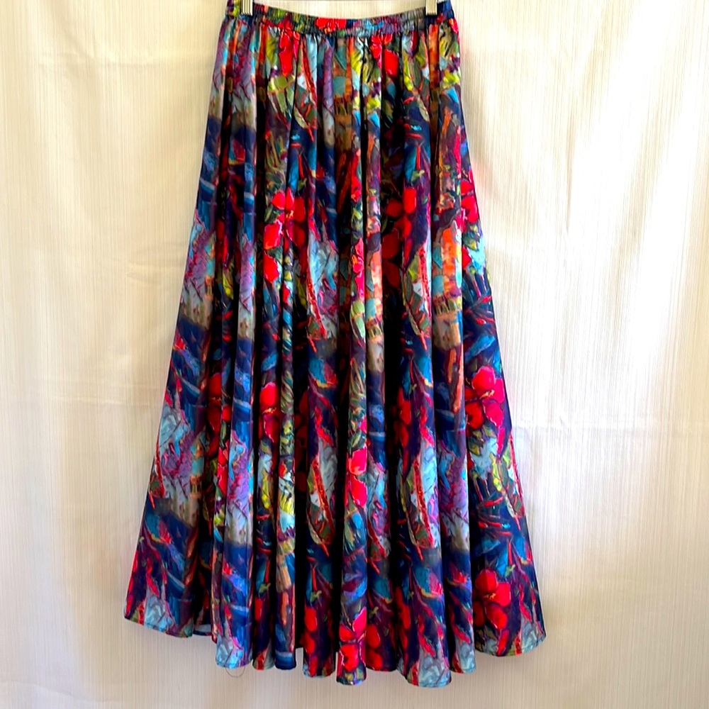 Christian Siriano   Beautiful Multicolor Maxi Skirt, Size S,M